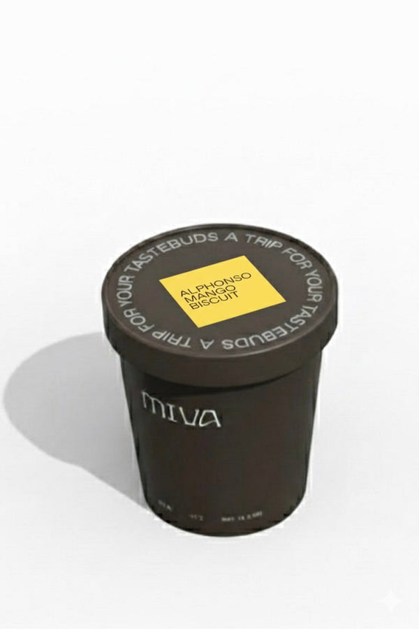 Alphonso Mango and Biscuit